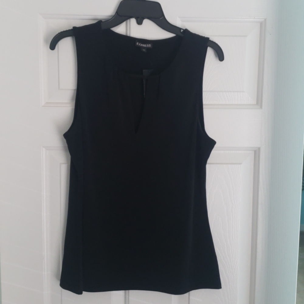 Express NWT L black shirt